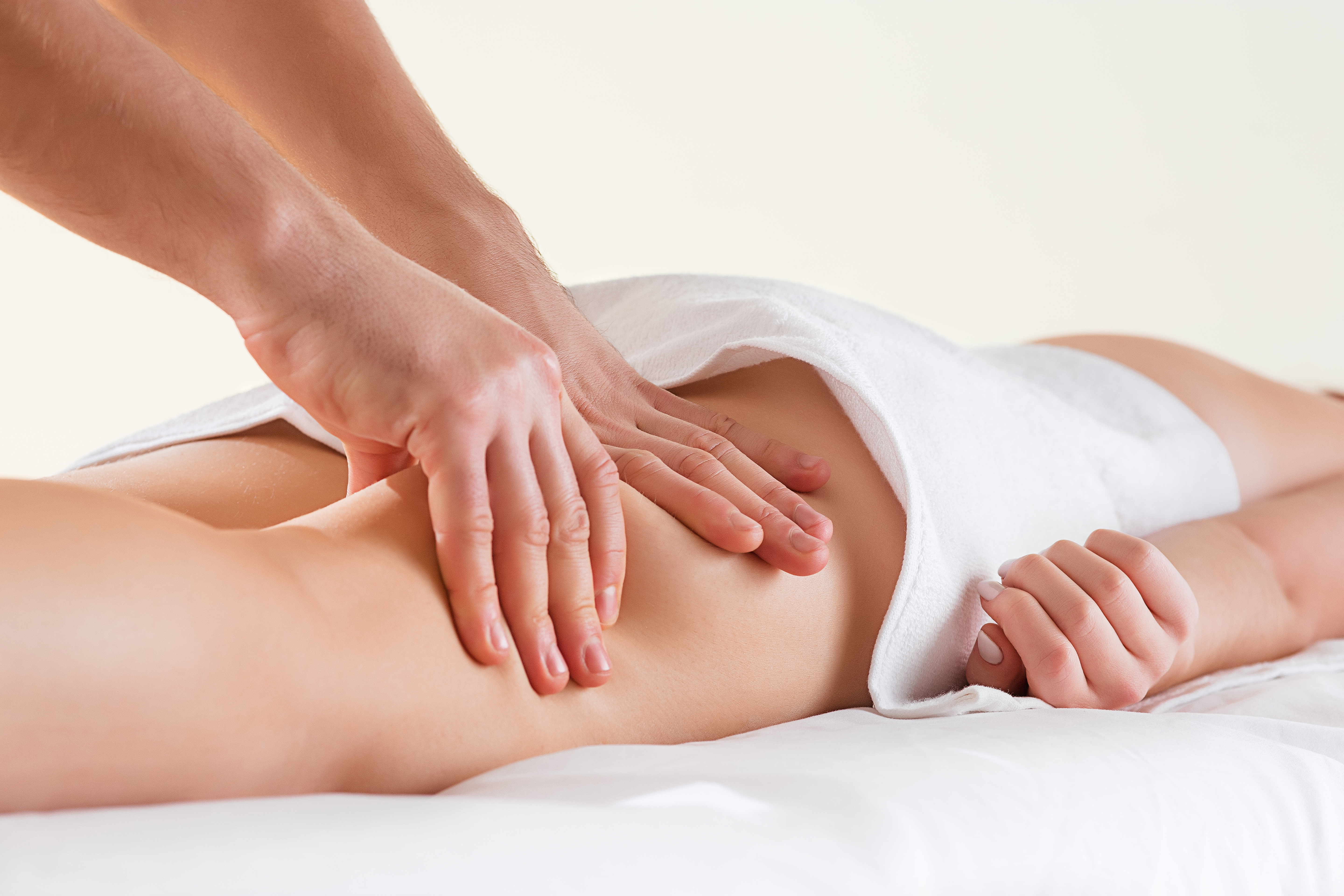 Massage Décontracturant : L’allié idéal contre les tensions musculaires !