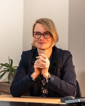 MARLEEN TERRIER