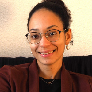 Sarah DELOR (ADULTES SEULEMENT )