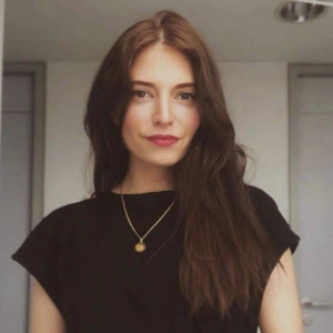 Lucie AZNAR