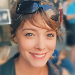 Lola Sliwinski