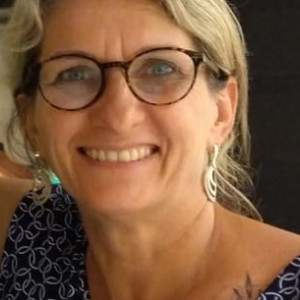 Anne FERNANDEZ